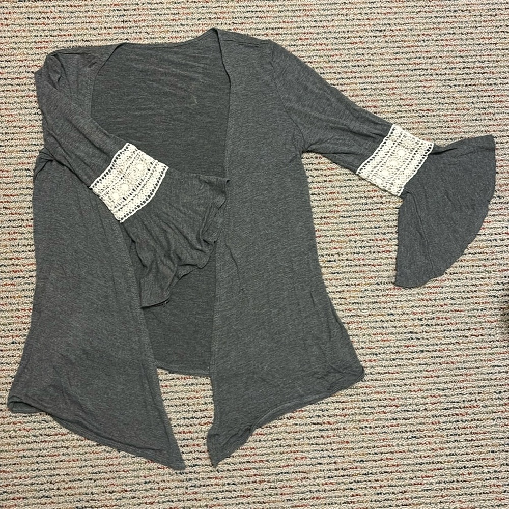 Gray cardigan with decorative bell sleeves